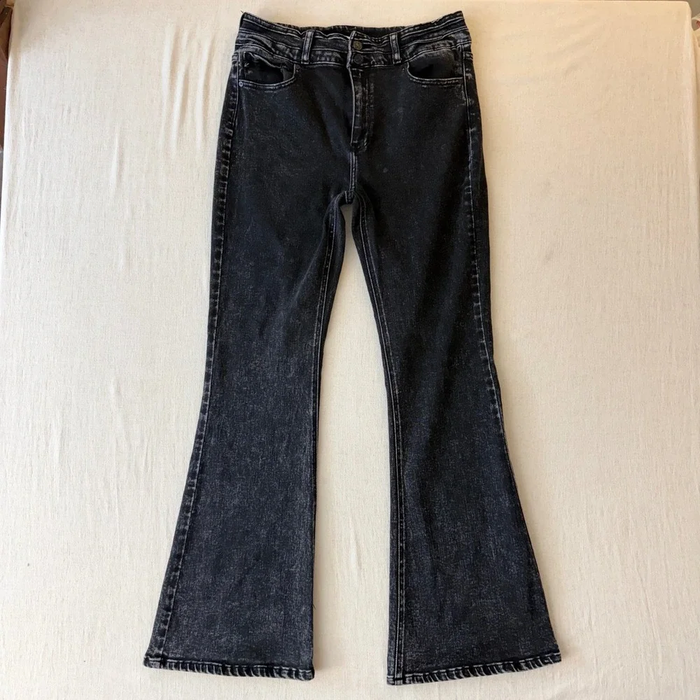 KanCan Amirah Ultra High Rise Flare Jeans 15/31 Black Acid Wash Y2K